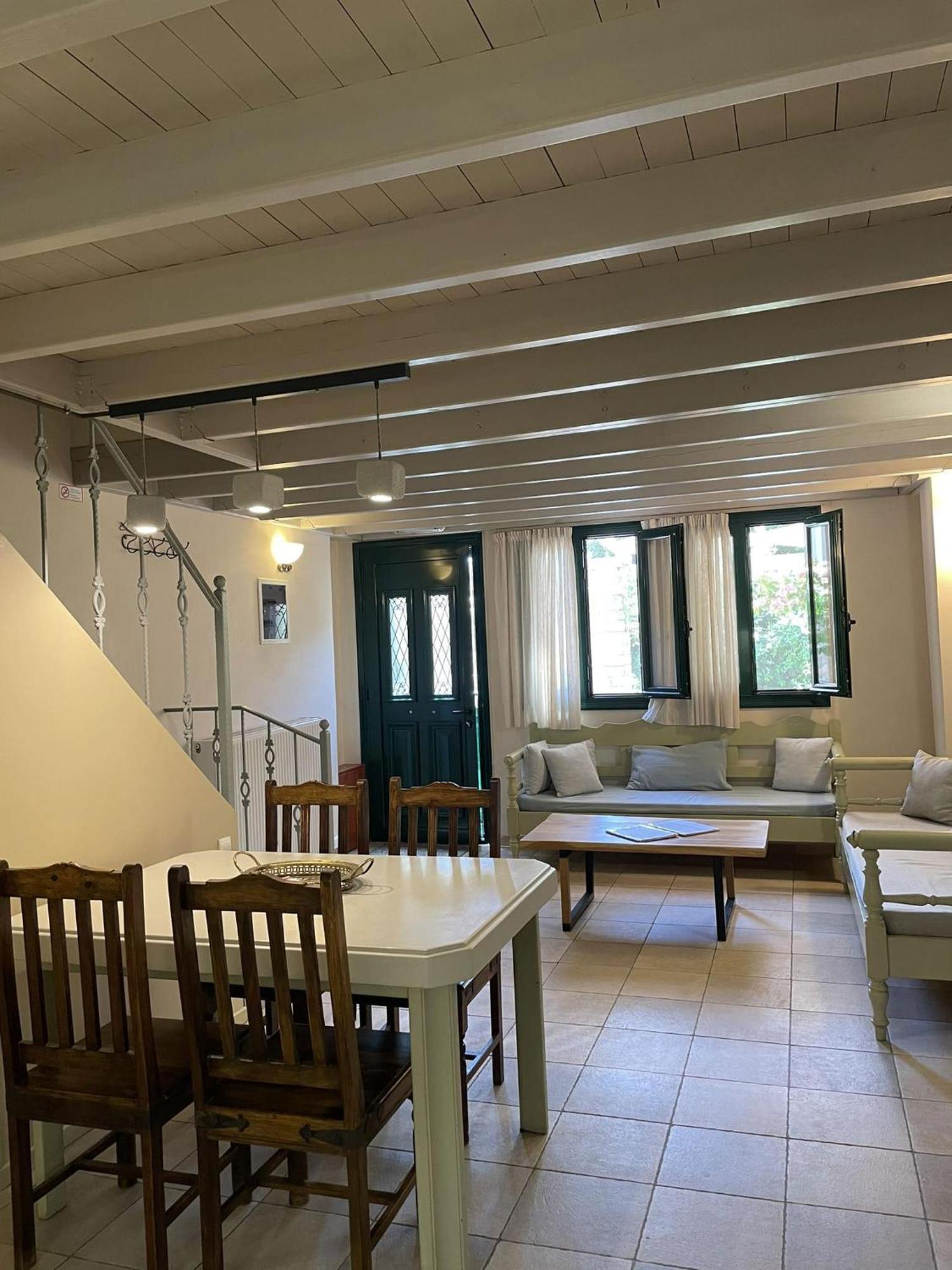Apartament Cozy Residences In The Center Of Village - Lydia Lithos- *