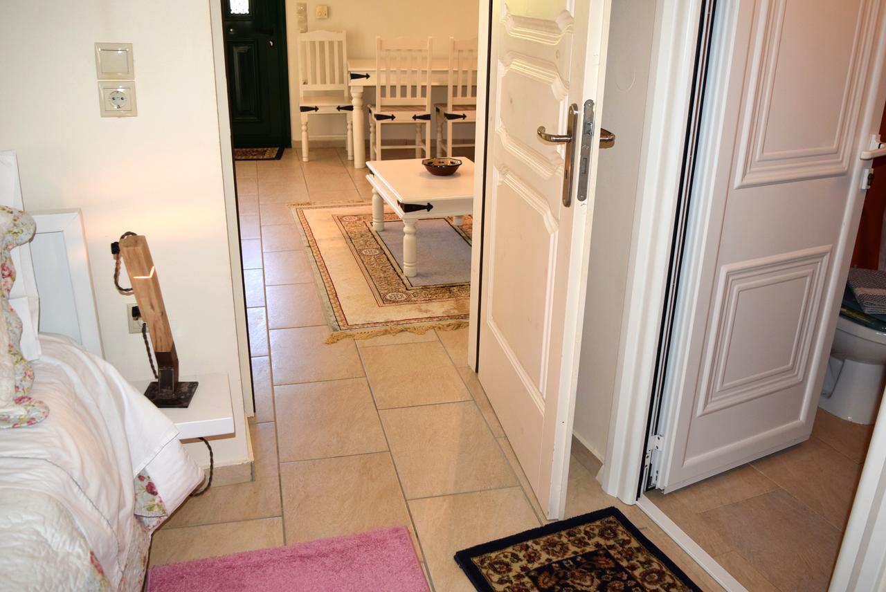 Apartament Cozy Residences In The Center Of Village - Lydia Lithos- *