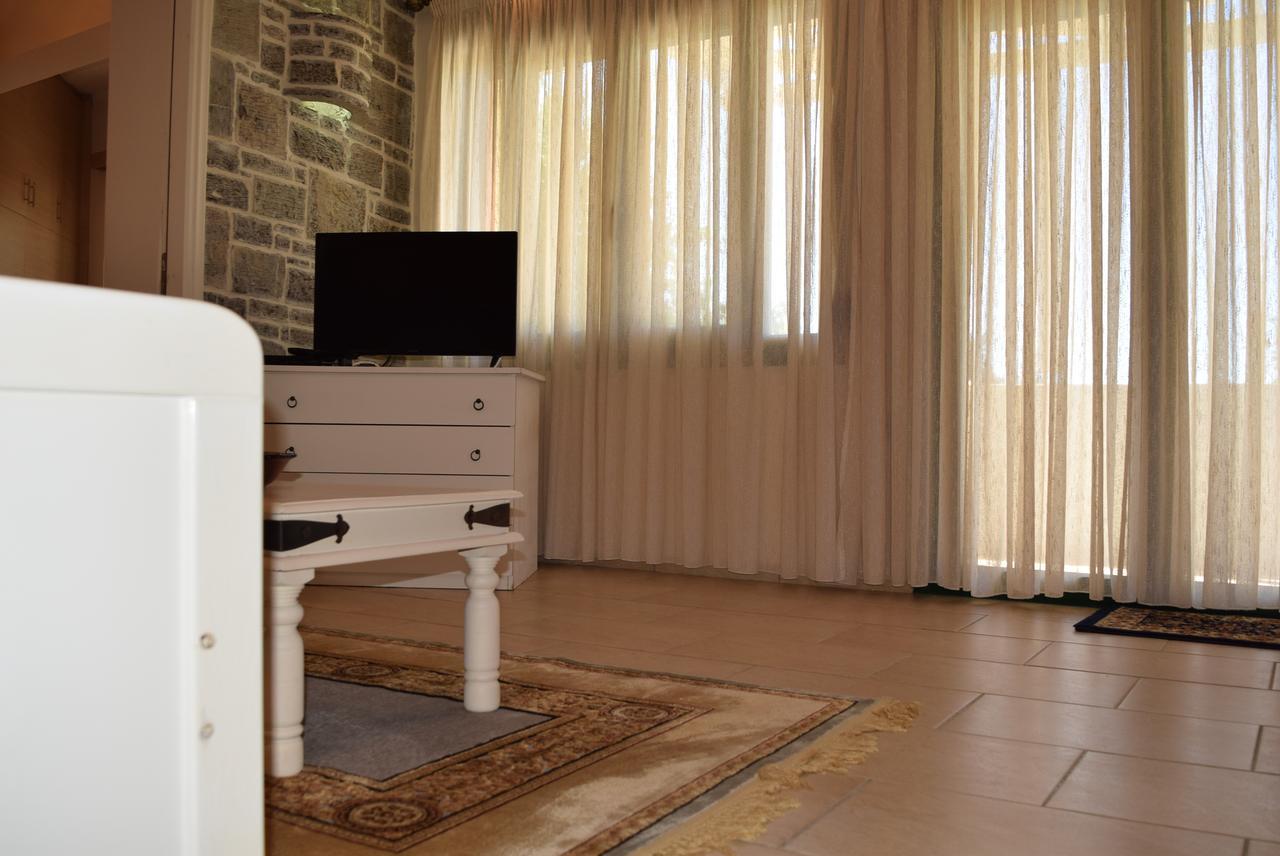 Apartament Cozy Residences In The Center Of Village - Lydia Lithos-